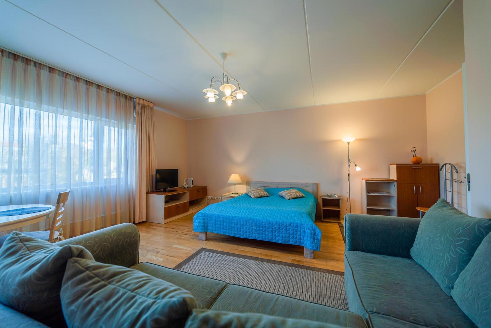 Romeo Family Kaarli Apartment Tallinn Exterior photo
